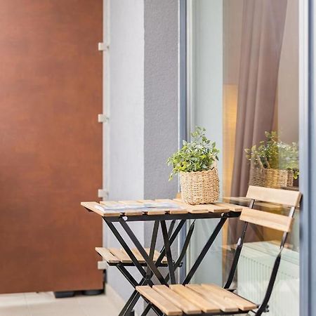 Cityscape Oasis: Active Studio Heaven Pressburg Exterior foto