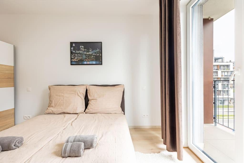 Cityscape Oasis: Active Studio Heaven Pressburg Exterior foto